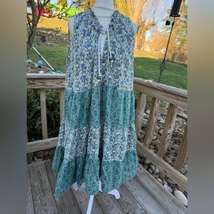 Chelsea Theodore Womens midi Dress Size 2x Tiered Floral Boho Hippie blue midi
